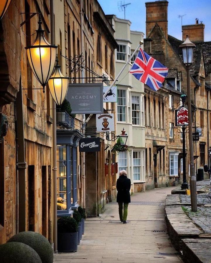 Cotswold Chic Retreats "Jacinabox" Central Chipping Campden-Parking-Garden Bagian luar foto