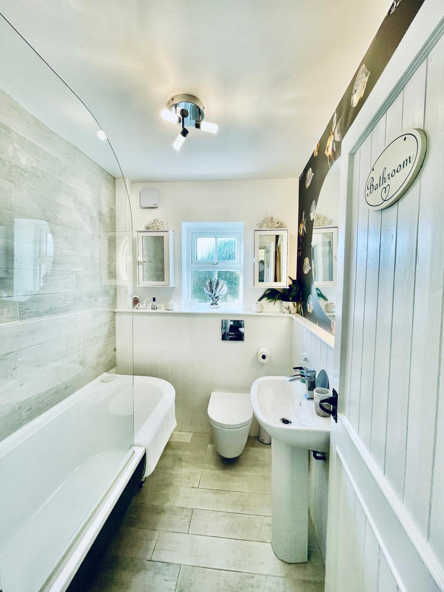 Cotswold Chic Retreats "Jacinabox" Central Chipping Campden-Parking-Garden Bagian luar foto